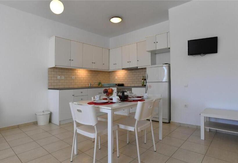 Студия Стандарт, Glafki Hotel Tinos