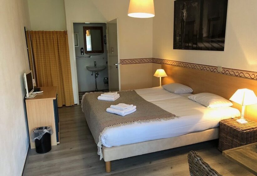 Номер Стандарт, The Bliss Hotel Kitchen & Deli