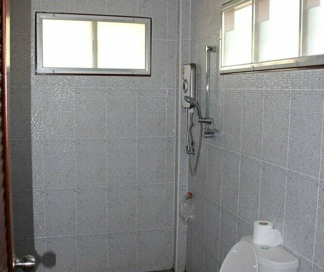 Номер Стандарт, Baan Suan Siriwat