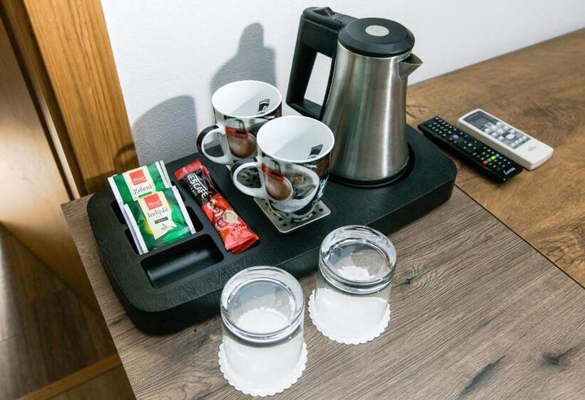 اتاق لوکس, B&b Plitvica Lodge