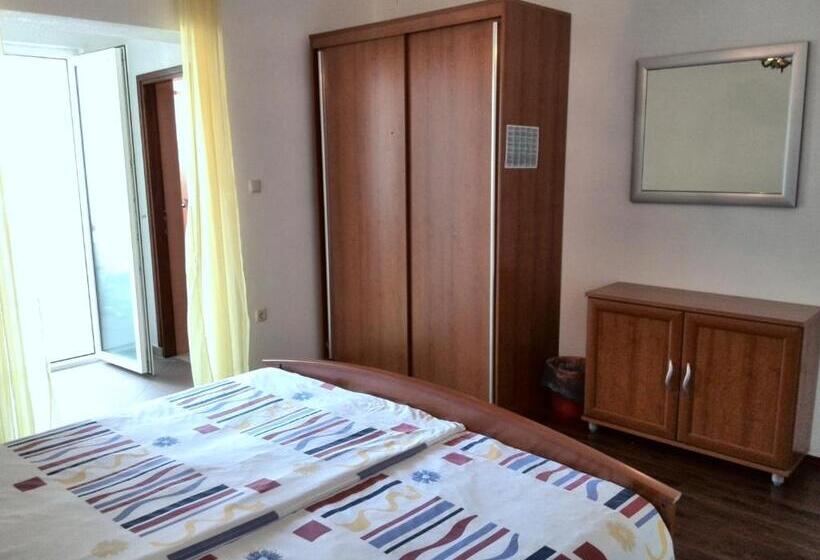 חדר סטנדרט עם מרפסת, Guesthouse Raffaello