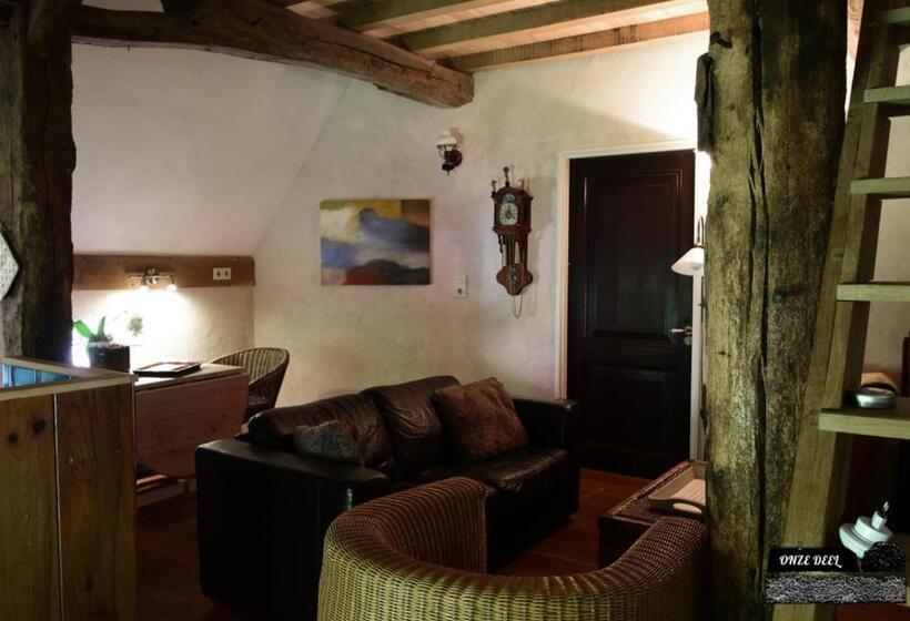 带1个卧室的带阳台的公寓, B&b Onze Deel