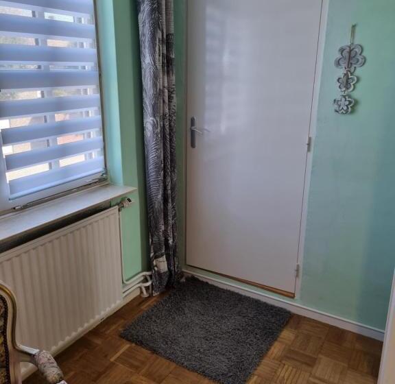 اتاق استاندارد, Erbuca Bed And Breakfast