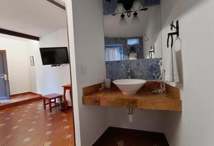 اتاق لوکس, Hacienda Monteverde San Miguel De Allende