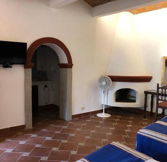 اتاق لوکس, Hacienda Monteverde San Miguel De Allende