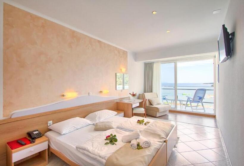 Номер Стандарт с Балконом, Mimosa Lido Palace   Maslinica Hotels & Resorts