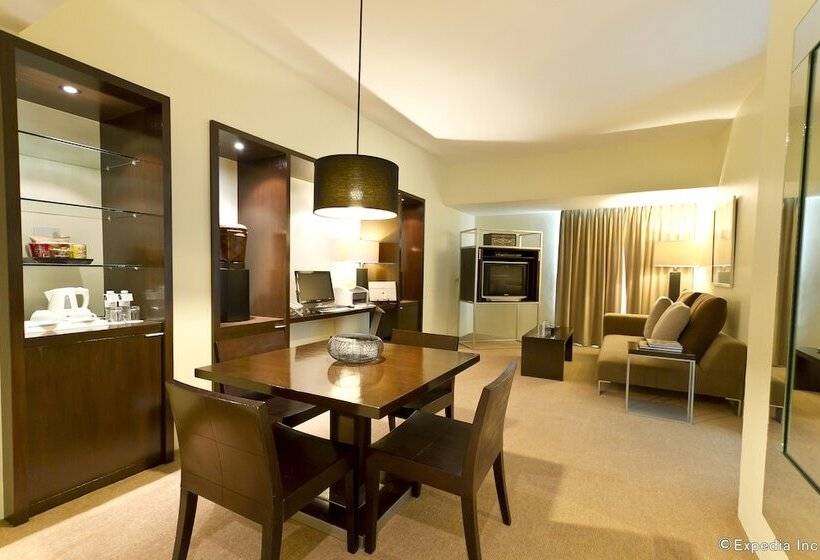 이그제큐티브 스위트, Waterfront Cebu City Hotel & Casino