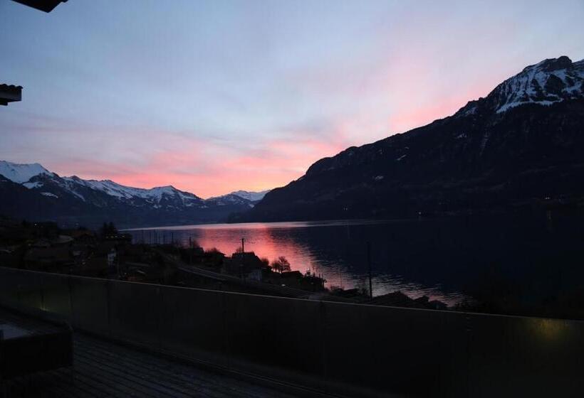 Номер Deluxe Кровать Кинг, Lakeview Bei Interlaken