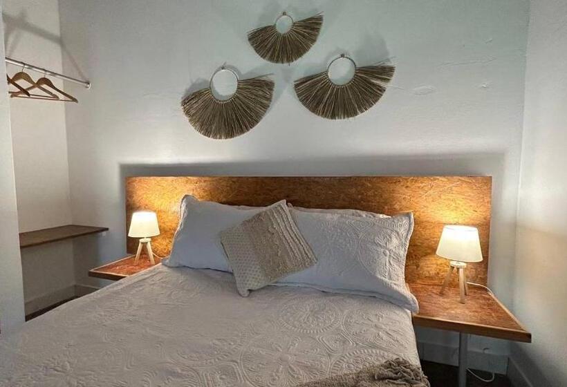 بانگلوی استاندارد, Villas De Cieneguilla