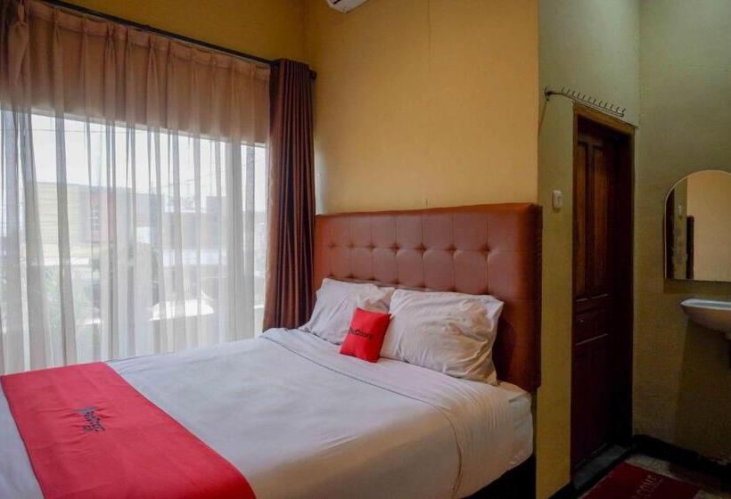 스탠다드 룸, Reddoorz Near Rumah Sakit Ortopedi Dr Soeharso