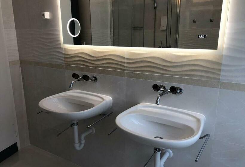 スタンダードシングルルーム, Seeblick Smart Hotel Rössli