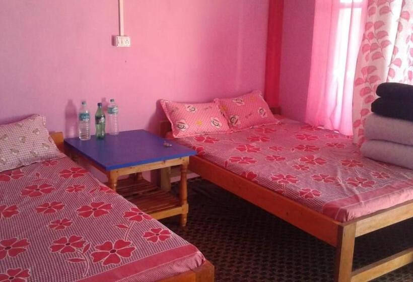 4인용 스탠다드 룸, Vamoose Ashis Homestay