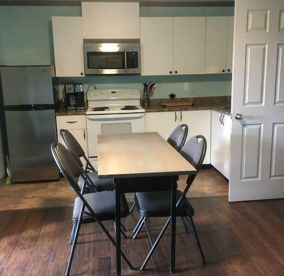 リバービュースイート, Jemseg Lakeview Motel