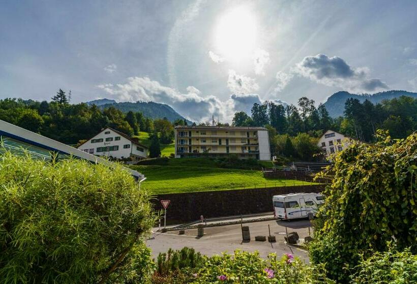 Номер Стандарт, Seeblick Smart Hotel Rössli