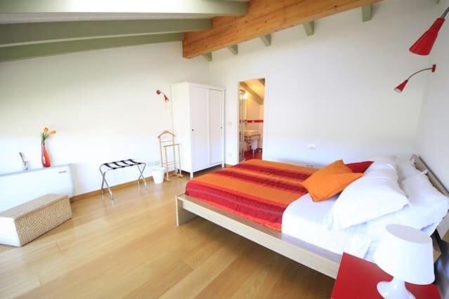 Номер Стандарт, B&b La Mondina