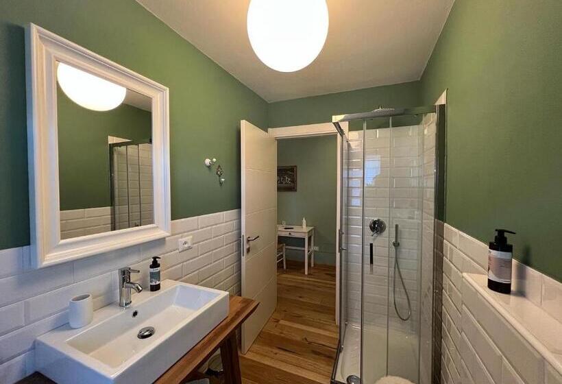 Номер Стандарт, La Mucca Pelosa B&b