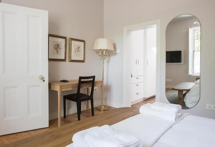 סוויטה דלוקס, Laanhof Victorian House Self Catering