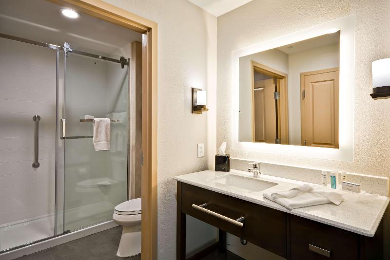 Апартаменты 1 Спальня, Millennium Court, Budapest  Marriott Executive Apartments