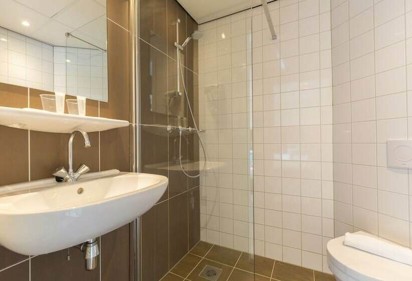اتاق لوکس, New West Inn Amsterdam