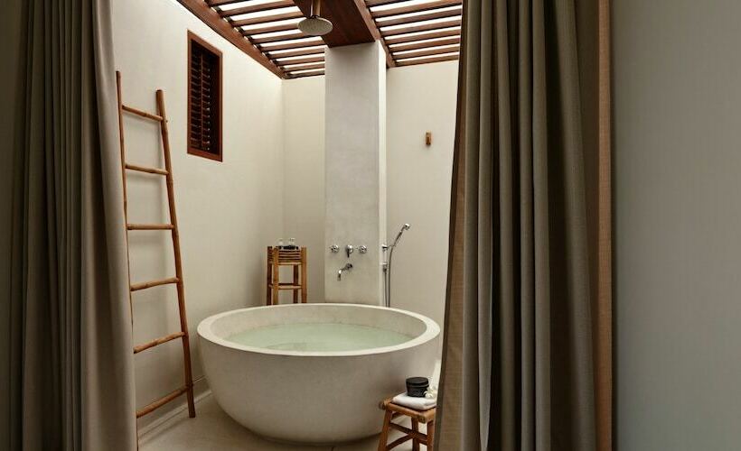 Номер Deluxe с Балконом, Sala Samui Choengmon Beach Resort