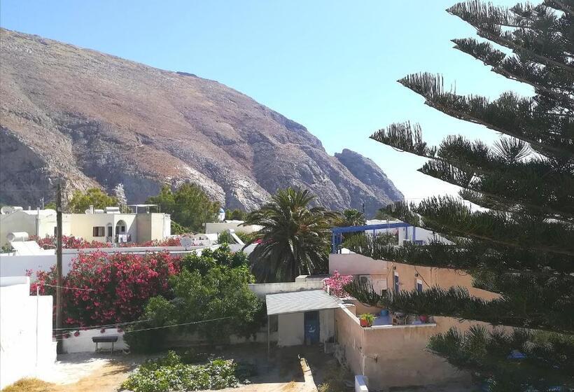 اتاق استاندارد با تراس, The Best