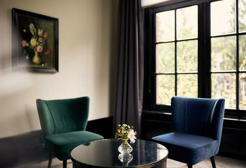 سوئیت جونیور با تخت بزرگ, The College Hotel Amsterdam, Autograph Collection