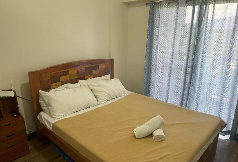 آپارتمان 1 خوابه با چشم‌انداز, Rosarich Homestay   Bristle Ridge Residences