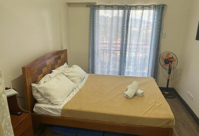 آپارتمان 1 خوابه با چشم‌انداز, Rosarich Homestay   Bristle Ridge Residences