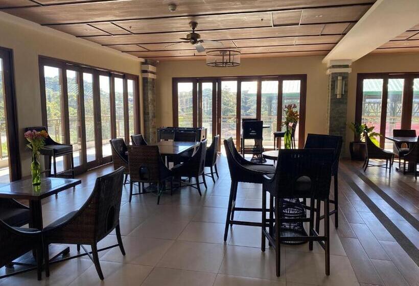آپارتمان 1 خوابه با چشم‌انداز, Rosarich Homestay   Bristle Ridge Residences