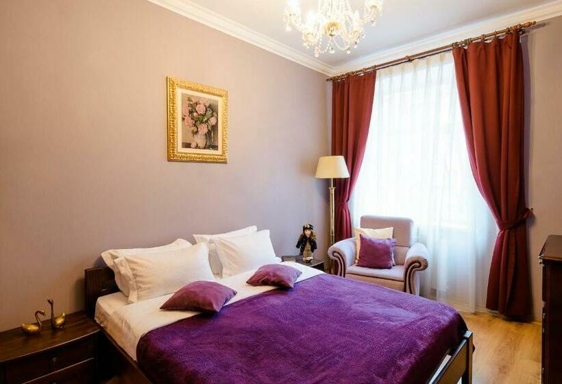 آپارتمان 1 خوابه, Khreschatyk Suites