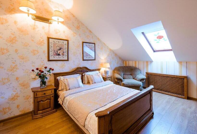 آپارتمان 2 خوابه, Khreschatyk Suites