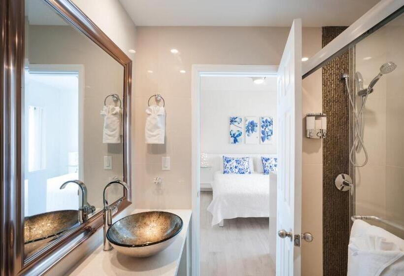1 Bedroom Penthouse Apartment, Regal Beach Club