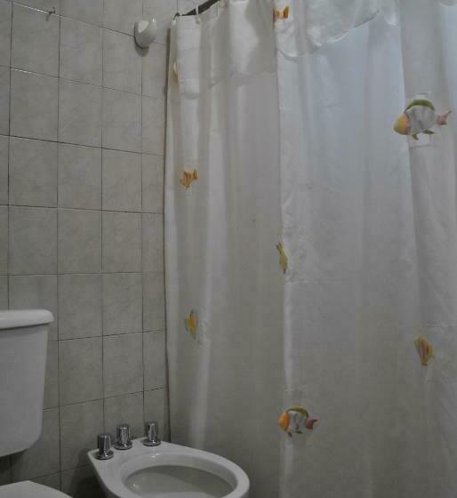 تختخواب در اتاق مشترک, Ruca Kiñe Hostel