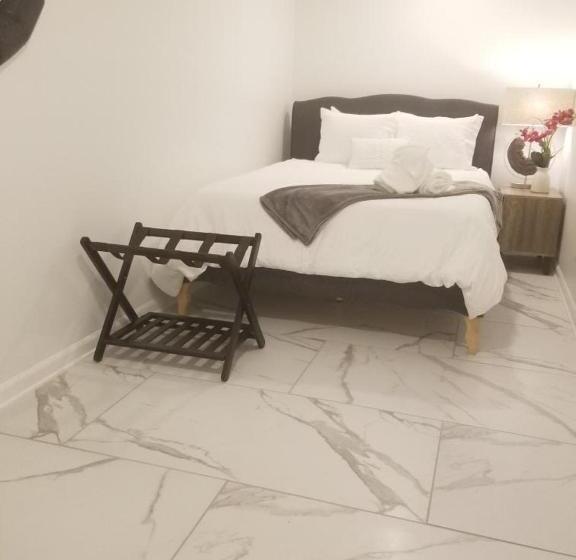 סוויטה, 9br Sleeps 19. Amazing Deal!!