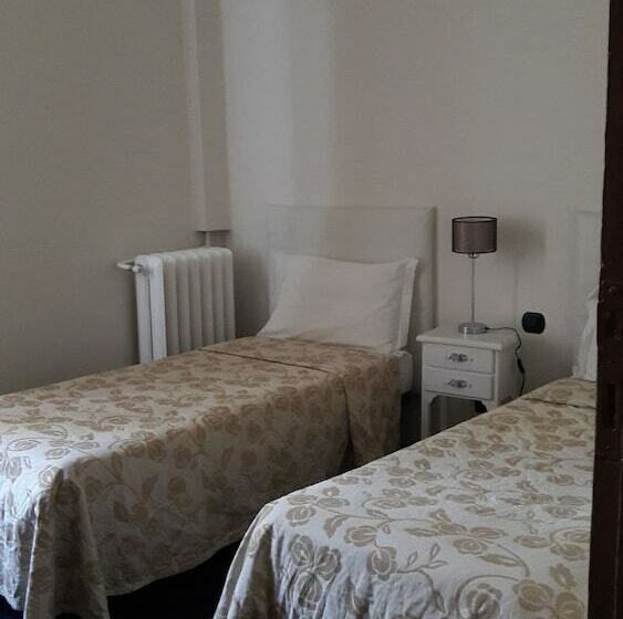 اتاق استاندارد با چشم‌انداز دریا, Grand Hotel & Des Anglais Spa