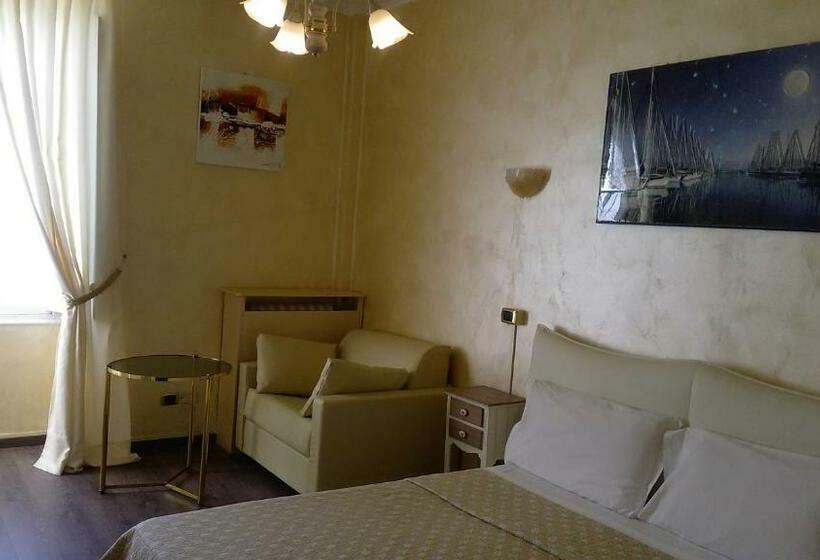 اتاق استاندارد سه نفره, Grand Hotel & Des Anglais Spa