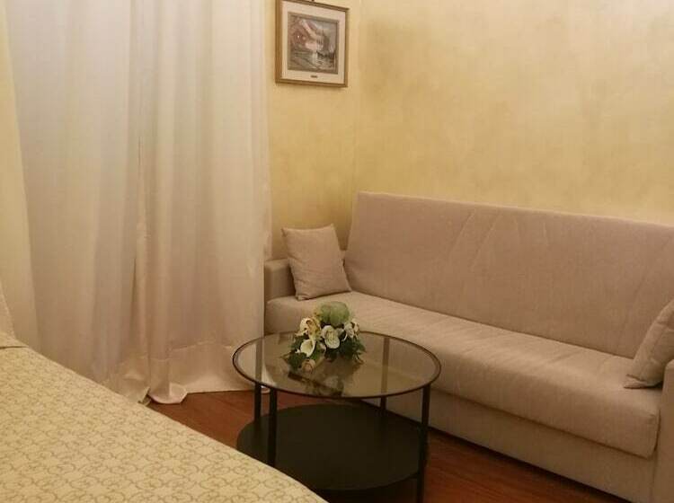 اتاق استاندارد سه نفره, Grand Hotel & Des Anglais Spa
