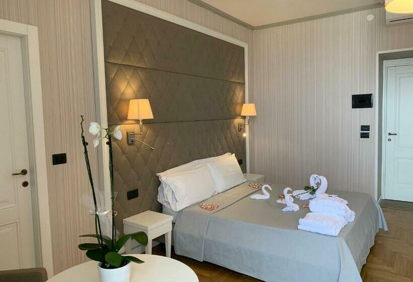 اتاق سوپریور با چشم‌انداز دریا, Grand Hotel & Des Anglais Spa