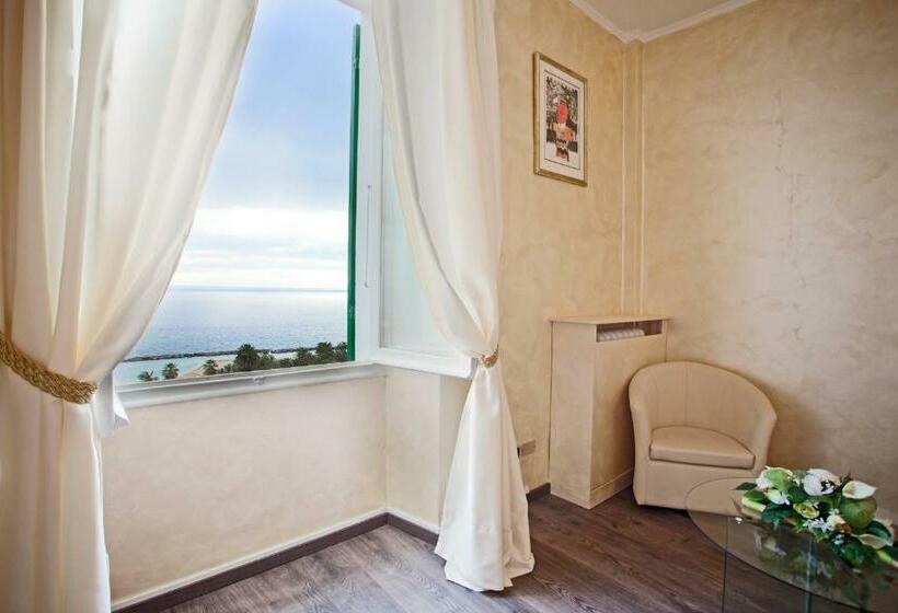 اتاق سوپریور با چشم‌انداز دریا, Grand Hotel & Des Anglais Spa