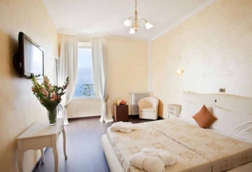 اتاق سوپریور با چشم‌انداز دریا, Grand Hotel & Des Anglais Spa