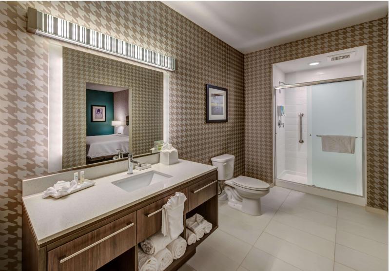 اتاق استاندارد یک نفره با چشم‌انداز دریا, Grand Hotel & Des Anglais Spa