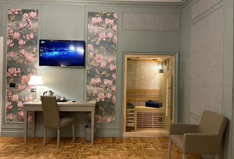 سوییت جونیور, Grand Hotel & Des Anglais Spa