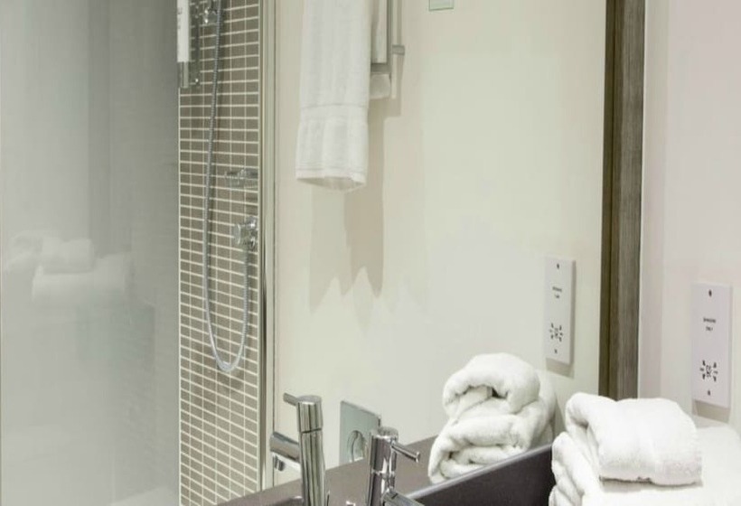 Номер Стандарт, Holiday Inn Rochester Chatham, An Ihg