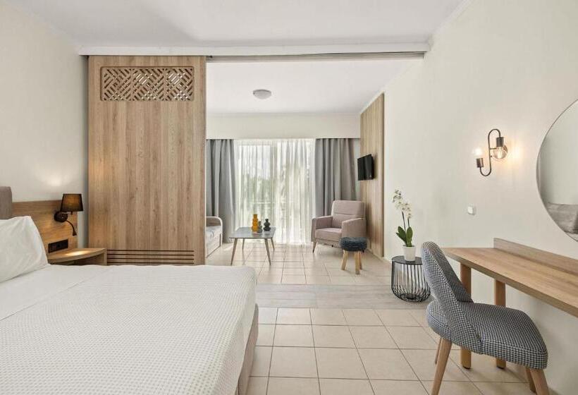 수피리어 패밀리 룸, Labranda Kiotari Miraluna Resort