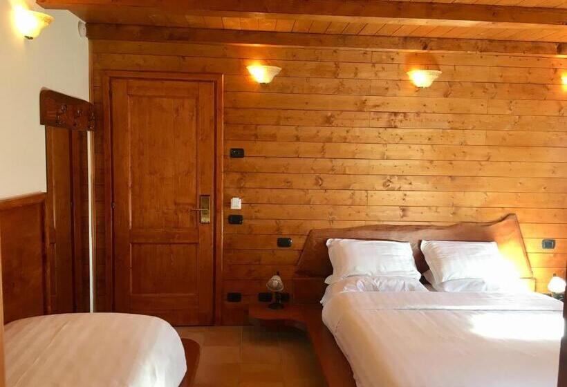 اتاق لوکس سه تخته, Resort Ninfea San Pellegrino Terme