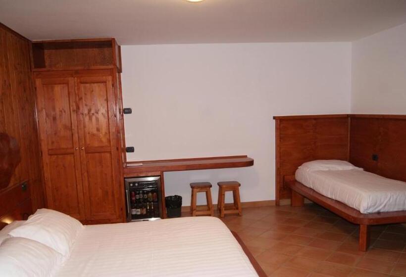 اتاق استاندارد سه نفره, Resort Ninfea San Pellegrino Terme