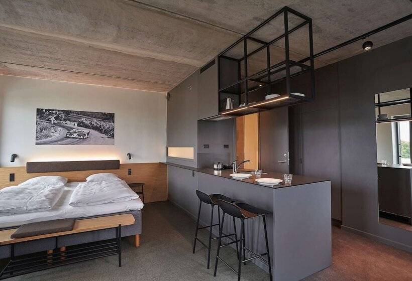 스탠다드 스튜디오, Four Points Flex By Sheraton Lyngby