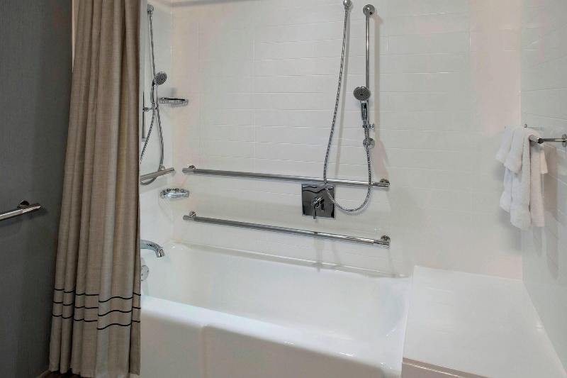 Стандартный Номер Кровать Кинг, Boston Marriott Burlington