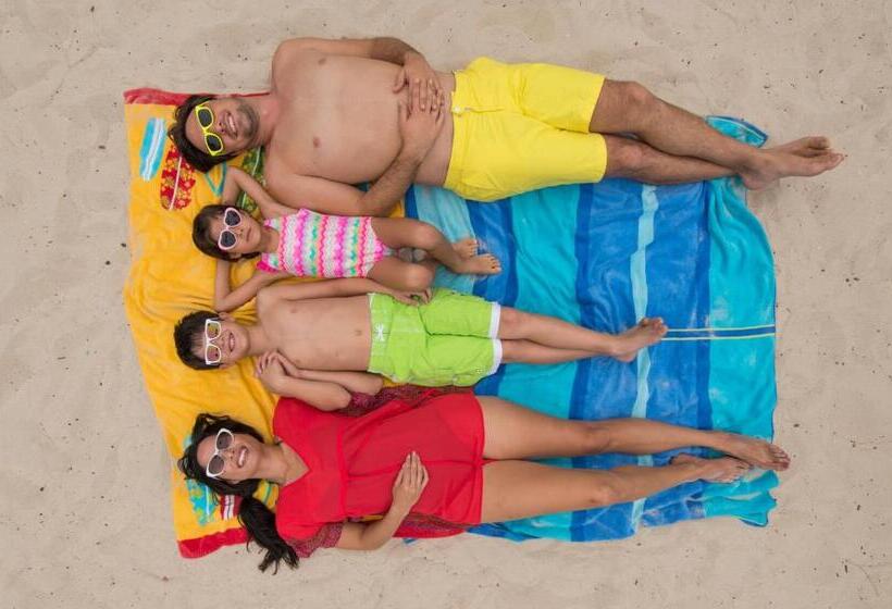 اتاق لوکس با تخت بزرگ, Hard Rock Hotel Vallarta All Inclusive