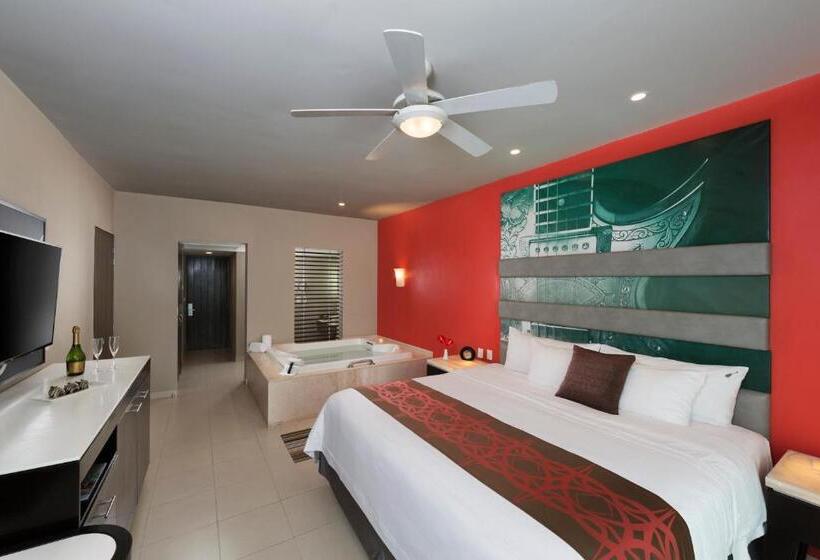 اتاق لوکس با تخت بزرگ, Hard Rock Hotel Vallarta All Inclusive